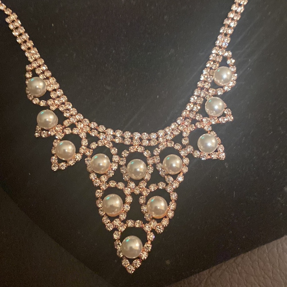 PinkTone , Pink Rhinestone, Faux Pearl Necklace with Matching Earrings 🔥💜